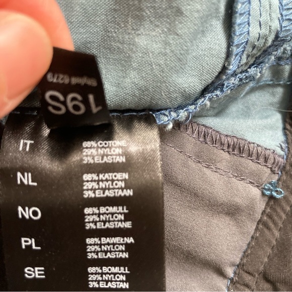 KÜHL Blue Spire Roll-Up Pants Women's Hiking Convertible Gorpcore Size 10 Short - Picture 13 of 13